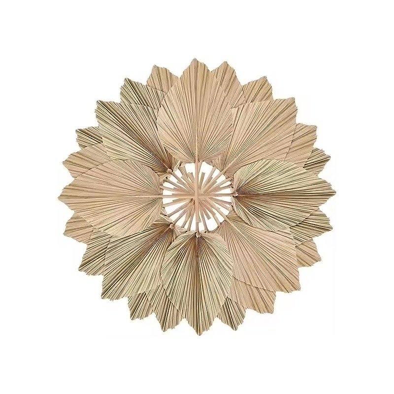 مراوح من أوراق النخيل الطبيعية المجففة / Natural dried palm leaf fans